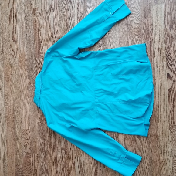 (L) Signature by Larry Levine Button Down Top Ruffle Trim Knit Accents - Picture 9 of 9